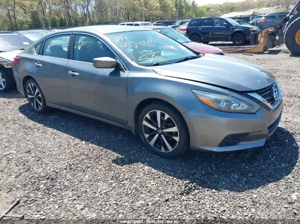 1N4AL3AP9JC108602 2018 NISSAN ALTIMA - Image 1