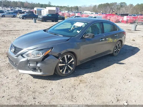 1N4AL3AP9JC111404 2018 NISSAN ALTIMA - Image 2