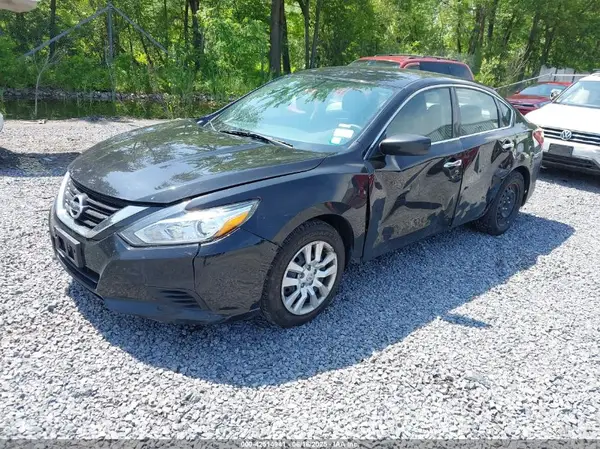 1N4AL3AP9JC114318 2018 NISSAN ALTIMA - Image 2