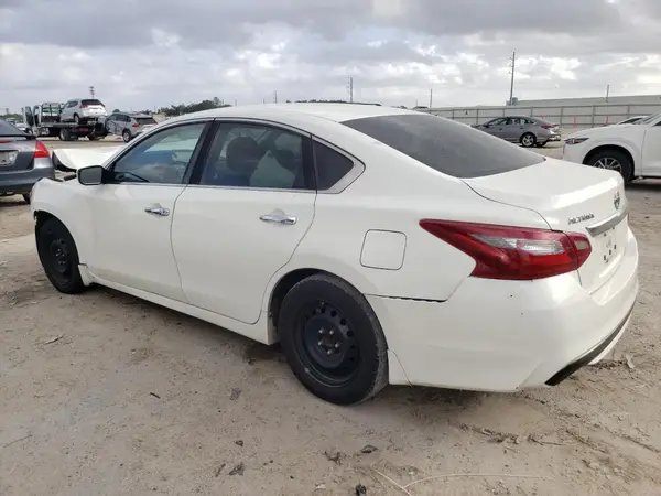 1N4AL3AP9JC115209 2018 NISSAN ALTIMA - Image 2