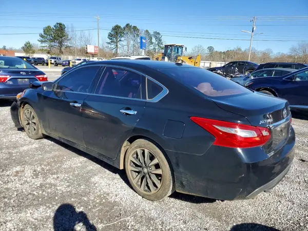 1N4AL3AP9JC118062 2018 NISSAN ALTIMA - Image 2