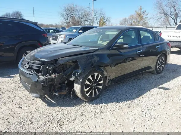 1N4AL3AP9JC118112 2018 NISSAN ALTIMA - Image 2