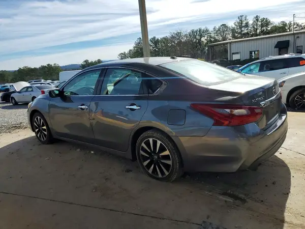 1N4AL3AP9JC121219 2018 NISSAN ALTIMA - Image 2