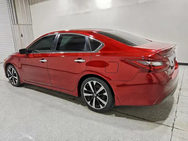 1N4AL3AP9JC121690 2018 NISSAN ALTIMA - Image 2
