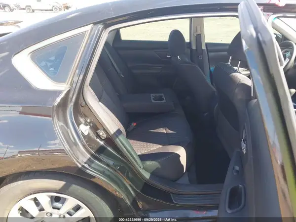 1N4AL3AP9JC121950 2018 NISSAN ALTIMA - Image 8