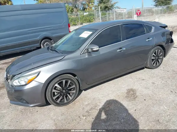 1N4AL3AP9JC124153 2018 NISSAN ALTIMA - Image 2