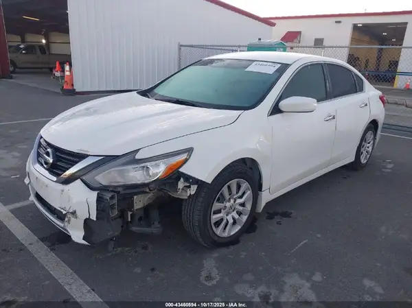 1N4AL3AP9JC124895 2018 NISSAN ALTIMA - Image 2