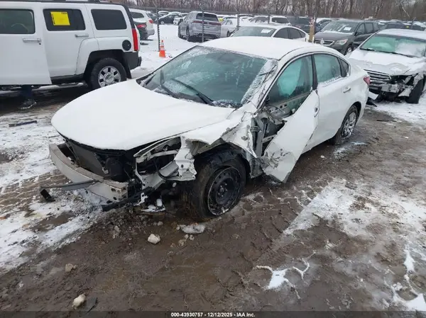 1N4AL3AP9JC124993 2018 NISSAN ALTIMA - Image 2