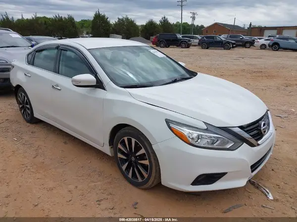 1N4AL3AP9JC128686 2018 NISSAN ALTIMA - Image 1