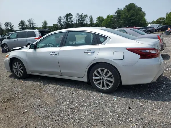 1N4AL3AP9JC128946 2018 NISSAN ALTIMA - Image 2