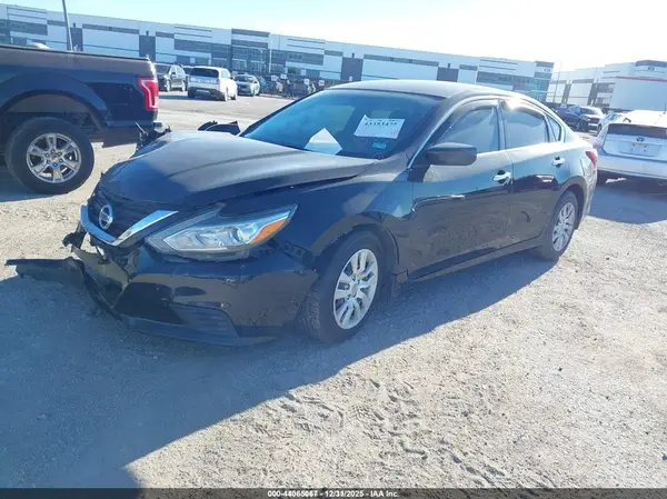 1N4AL3AP9JC131314 2018 NISSAN ALTIMA - Image 2
