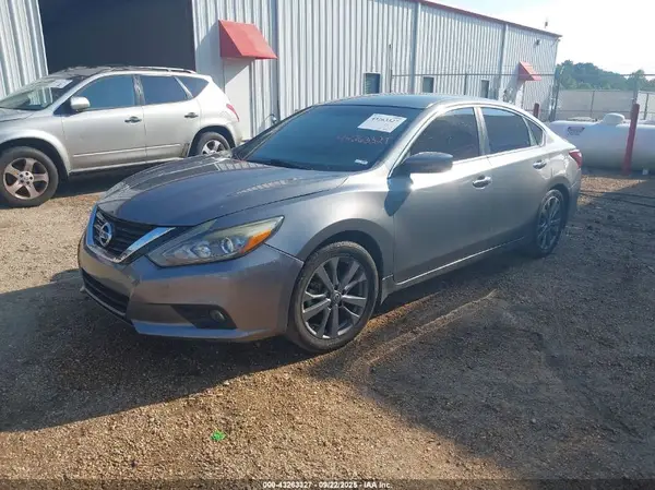 1N4AL3AP9JC134150 2018 NISSAN ALTIMA - Image 2