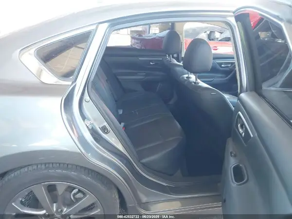 1N4AL3AP9JC135962 2018 NISSAN ALTIMA - Image 8
