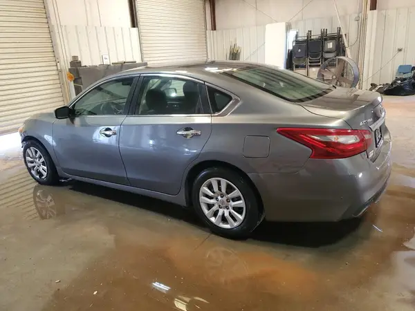 1N4AL3AP9JC136013 2018 NISSAN ALTIMA - Image 2