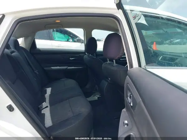 1N4AL3AP9JC138036 2018 NISSAN ALTIMA - Image 8