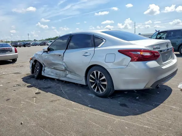 1N4AL3AP9JC139980 2018 NISSAN ALTIMA - Image 2