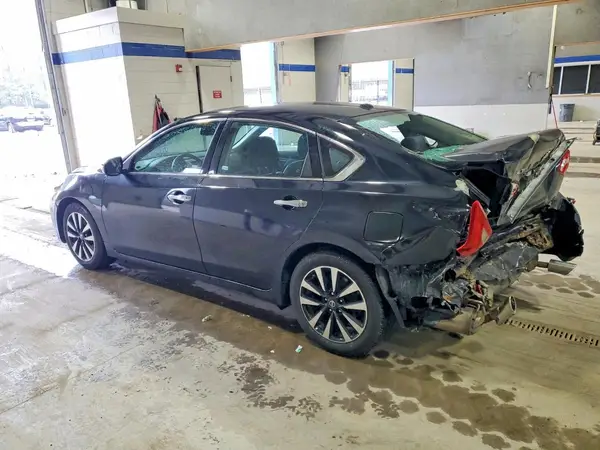 1N4AL3AP9JC142040 2018 NISSAN ALTIMA - Image 2