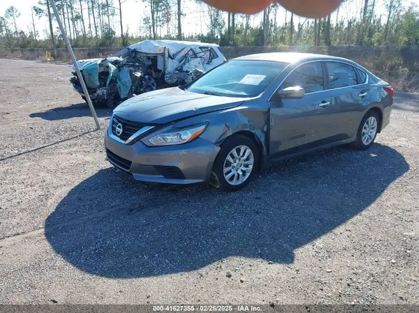 1N4AL3AP9JC142250 2018 NISSAN ALTIMA - Image 2
