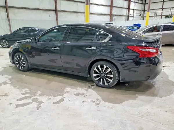 1N4AL3AP9JC143673 2018 NISSAN ALTIMA - Image 2