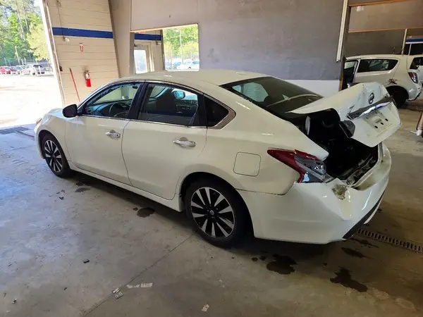 1N4AL3AP9JC146508 2018 NISSAN ALTIMA - Image 2