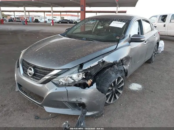 1N4AL3AP9JC148680 2018 NISSAN ALTIMA - Image 2