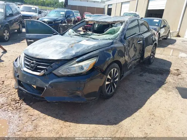 1N4AL3AP9JC148811 2018 NISSAN ALTIMA - Image 2