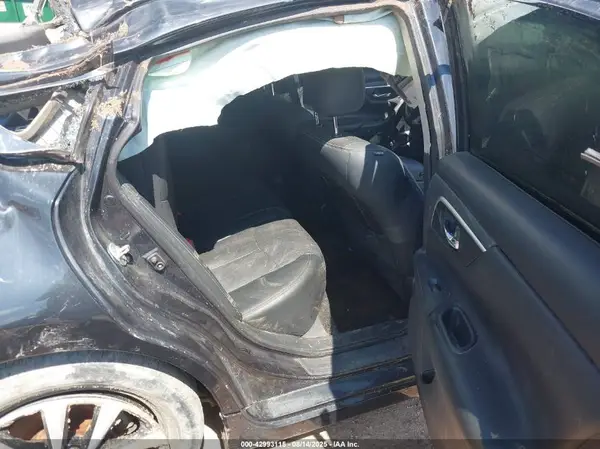 1N4AL3AP9JC148811 2018 NISSAN ALTIMA - Image 8