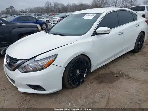 1N4AL3AP9JC150008 2018 NISSAN ALTIMA - Image 2