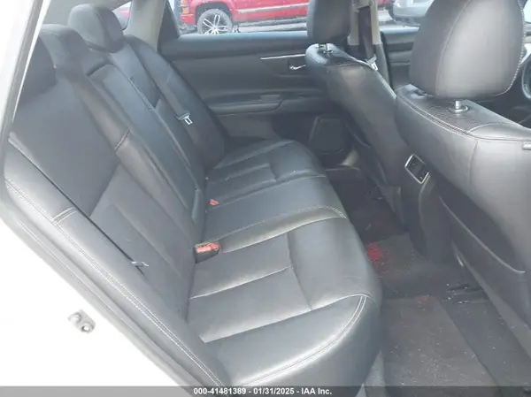 1N4AL3AP9JC150008 2018 NISSAN ALTIMA - Image 8