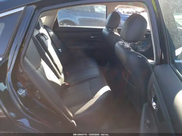 1N4AL3AP9JC150557 2018 NISSAN ALTIMA - Image 8