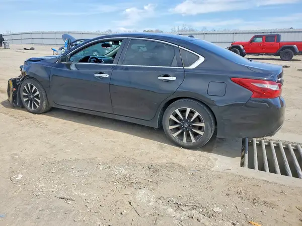 1N4AL3AP9JC151143 2018 NISSAN ALTIMA - Image 2