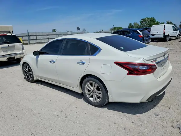 1N4AL3AP9JC151708 2018 NISSAN ALTIMA - Image 2