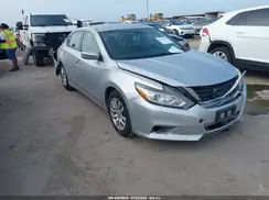 1N4AL3AP9JC157976 2018 NISSAN ALTIMA