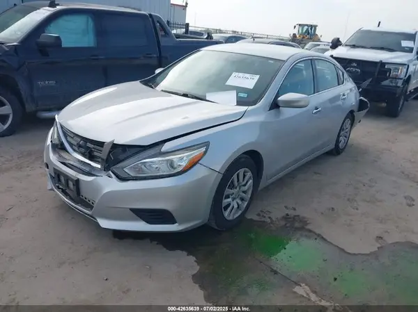 1N4AL3AP9JC157976 2018 NISSAN ALTIMA - Image 2