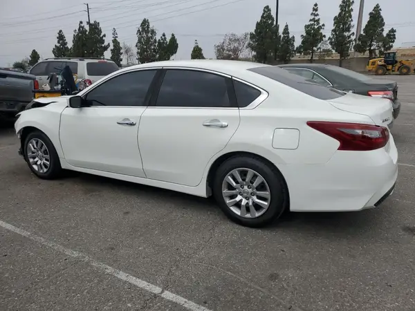 1N4AL3AP9JC159310 2018 NISSAN ALTIMA - Image 2