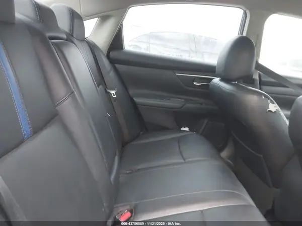 1N4AL3AP9JC160117 2018 NISSAN ALTIMA - Image 8