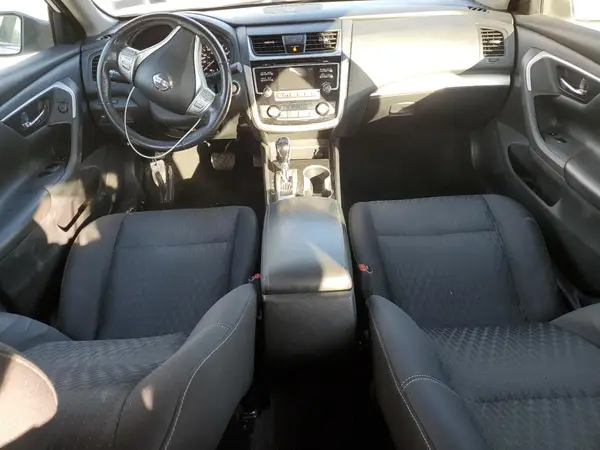 1N4AL3AP9JC161655 2018 NISSAN ALTIMA - Image 8