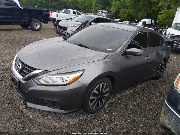1N4AL3AP9JC162658 2018 NISSAN ALTIMA - Image 2