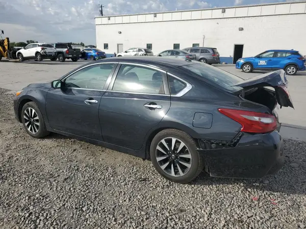 1N4AL3AP9JC162840 2018 NISSAN ALTIMA - Image 2
