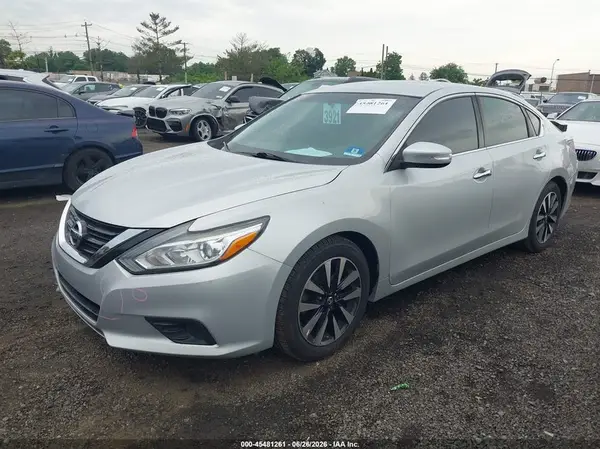 1N4AL3AP9JC163423 2018 NISSAN ALTIMA - Image 2
