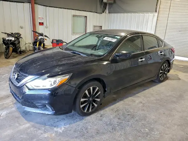 1N4AL3AP9JC166497 2018 NISSAN ALTIMA - Image 1