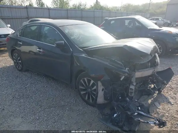 1N4AL3AP9JC166595 2018 NISSAN ALTIMA - Image 1