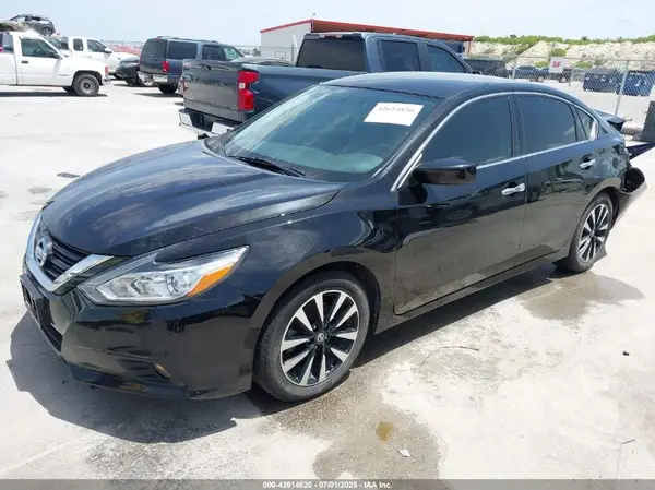 1N4AL3AP9JC166600 2018 NISSAN ALTIMA - Image 2