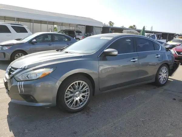 1N4AL3AP9JC166791 2018 NISSAN ALTIMA - Image 1