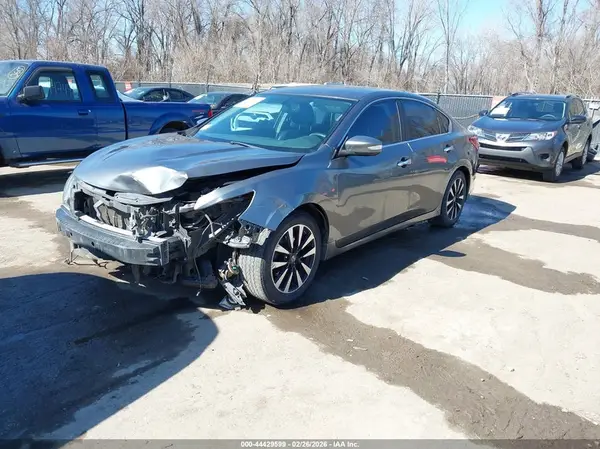 1N4AL3AP9JC168413 2018 NISSAN ALTIMA - Image 2