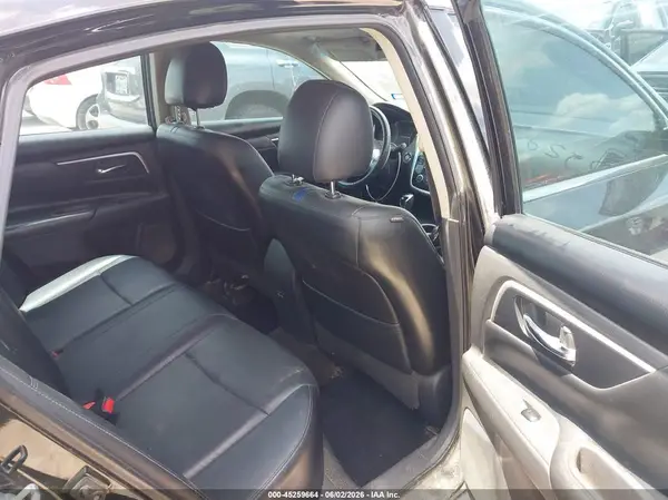 1N4AL3AP9JC168525 2018 NISSAN ALTIMA - Image 8