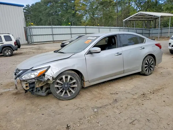 1N4AL3AP9JC169108 2018 NISSAN ALTIMA - Image 1
