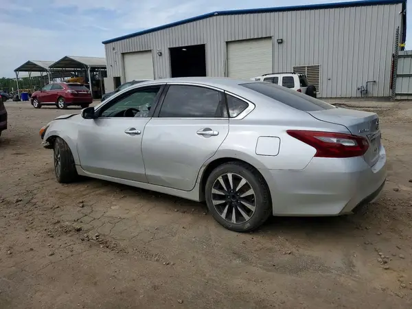 1N4AL3AP9JC169108 2018 NISSAN ALTIMA - Image 2