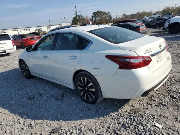 1N4AL3AP9JC169559 2018 NISSAN ALTIMA - Image 2