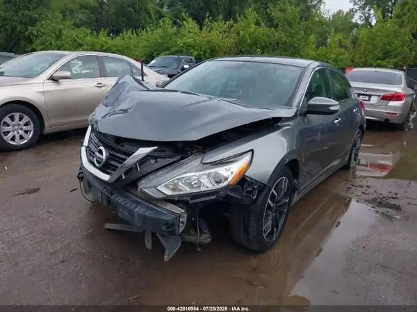 1N4AL3AP9JC170100 2018 NISSAN ALTIMA - Image 2